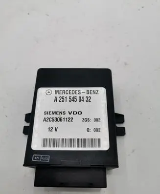 Mercedes-Benz R W251 Air suspension control unit module (rear) A2515450432 A2C53061122