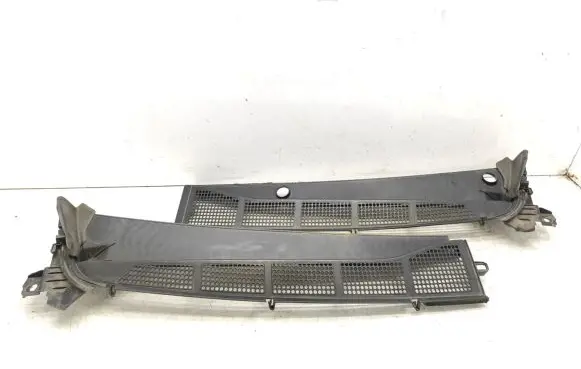 Peugeot Traveller Wiper trim 9806194777 9811681577 9808467277