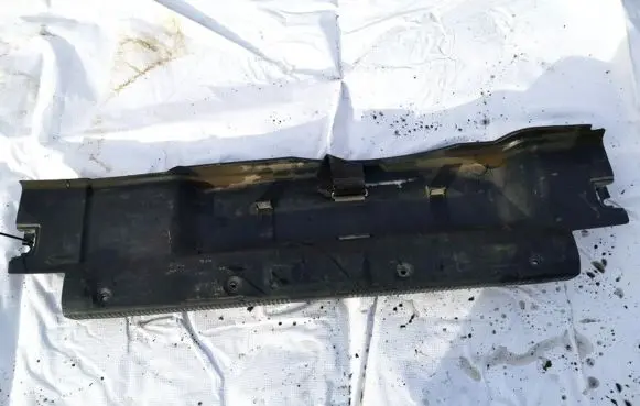 Audi A3 S3 8L Other trunk/boot trim element 8l0863471