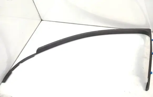 Volvo S80 Front door glass trim molding