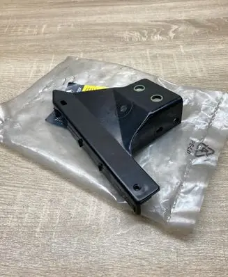 Renault 19 Front bumper mounting bracket 7700818669