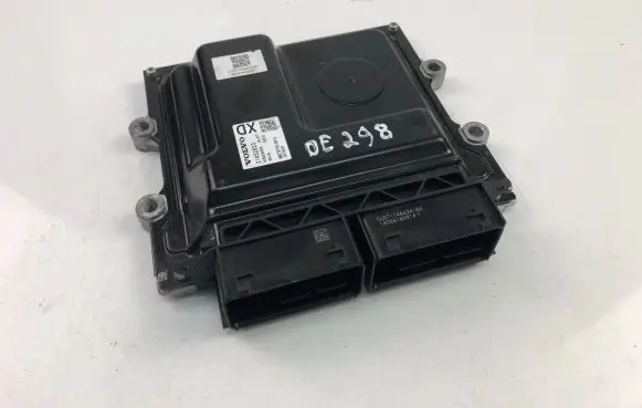Volvo V60 Engine control unit/module ECU 31452623