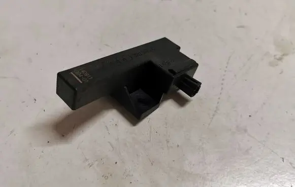 Audi A5 8T 8F Keyless (KESSY) go control unit/module 8K0907247