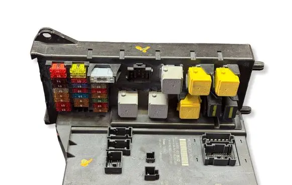 Mercedes-Benz Sprinter W906 Fuse module A9069003502