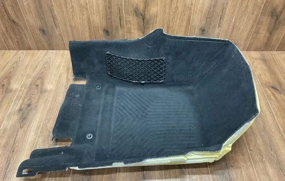 Mercedes-Benz E W213 Front floor carpet liner A2136800440