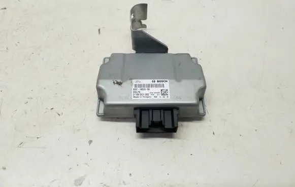 Ford Focus Voltage converter/converter module BV6T14B526BA 0199DC1002