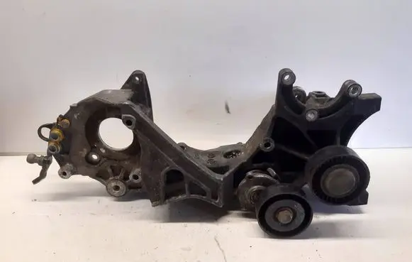Audi A4 S4 B8 8K Generator/alternator bracket 03L903139H