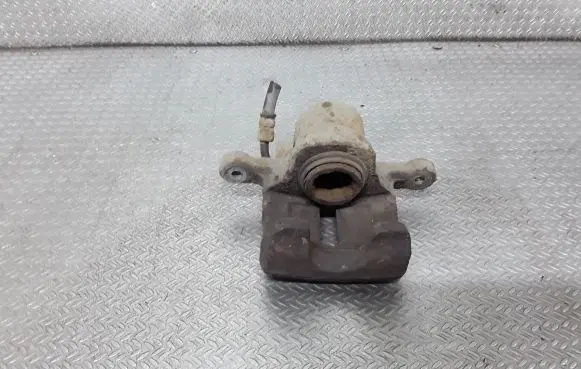 Chevrolet Captiva Rear brake caliper