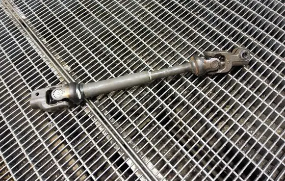Renault Captur Steering column universal joint 