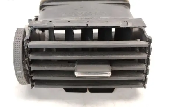 Toyota Avensis T250 Dash center air vent grill 8494