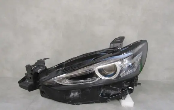 Mazda 6 Headlight/headlamp