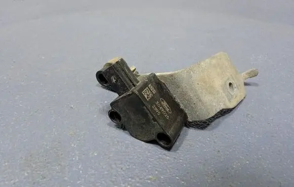 Ford Mustang I Sensor LJ9C5B690AB
