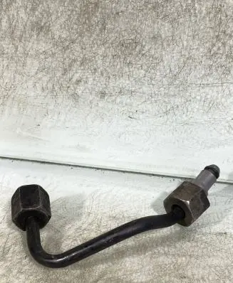 Jeep Grand Cherokee (WK) Fuel injector supply line/pipe 