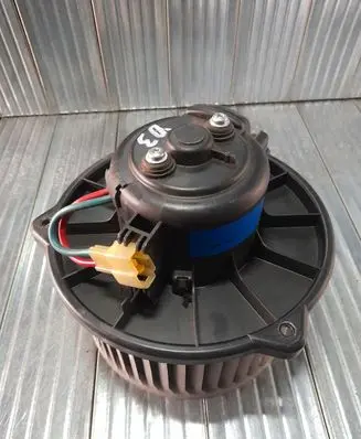 Mitsubishi Space Star Heater fan/blower 0130111191