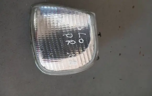 Volkswagen Polo III 6N 6N2 6NF Front indicator light