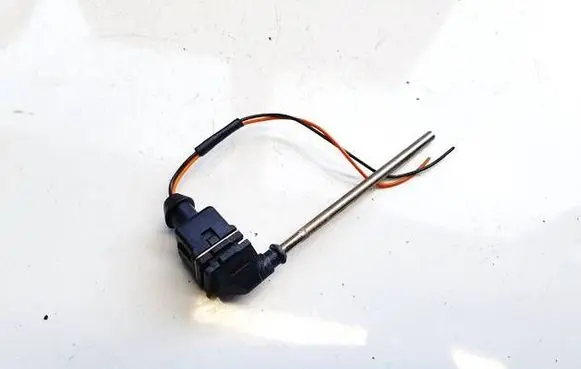 Interior temperature sensor