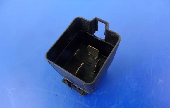Ford Mondeo Mk III Other relay V23136-J4-X43