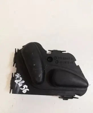 Mercedes-Benz E W211 Seat control switch 2108213751