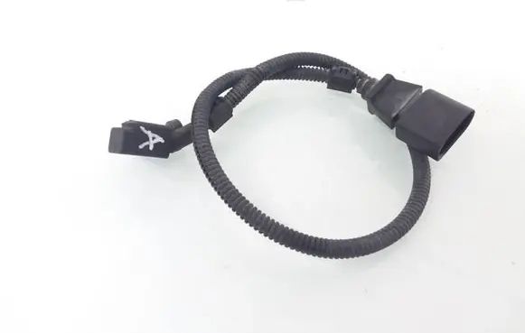 Volkswagen Golf IV Crankshaft position sensor 030906433G