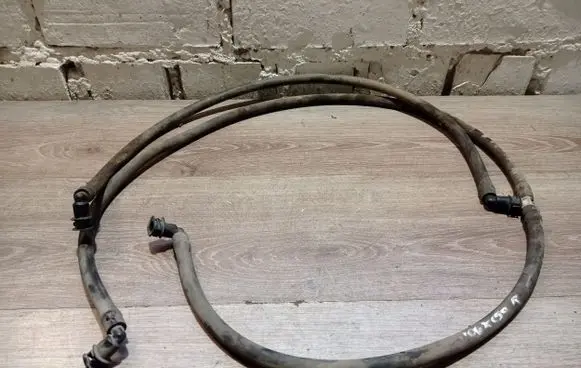 Volvo XC90 Headlight washer hose/pipe 