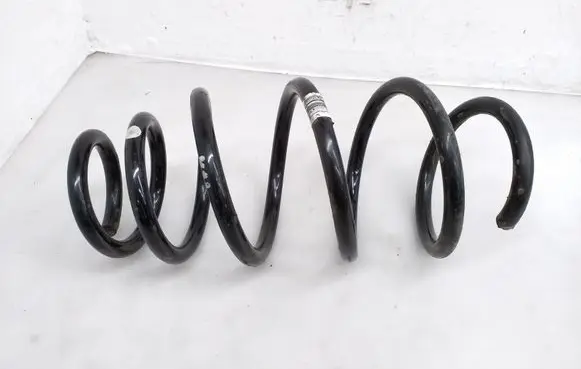 Opel Zafira C Front coil spring 