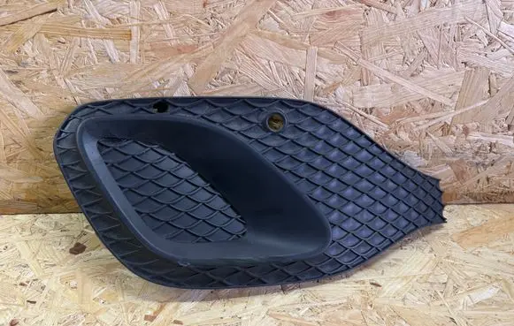Mercedes-Benz B W247 Front bumper lower grill A2478850704 A2478850901