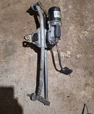 Opel Vivaro Front wiper linkage and motor 579732 W000014799 33712015