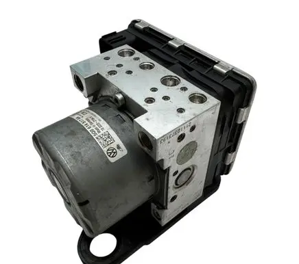 Audi Q3 F3 ABS Pump 5Q0614517GA