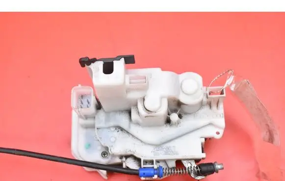 Citroen Nemo Front door lock 1365225080