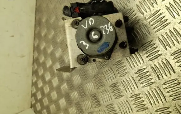 Tesla Model X ABS Pump 103779700D