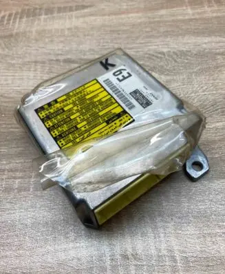 Toyota Prius (XW20) Airbag control unit/module 8917047390 1523006951