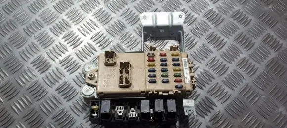 Subaru Legacy Fuse box set 105141
