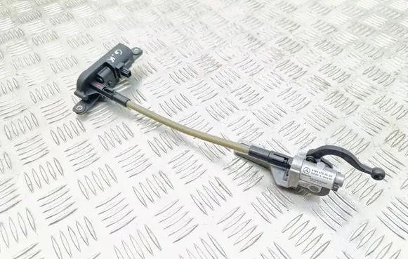 Mercedes-Benz GL X164 Vent window/glass motor A1646700504