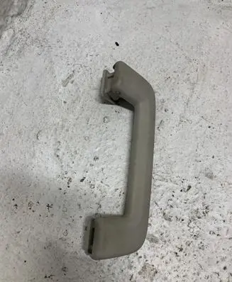 Land Rover Discovery 3 - LR3 Front interior roof grab handle EDN00002 168000170