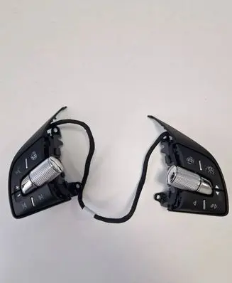 Skoda Octavia Mk4 Steering wheel buttons/switches 5E3919719N