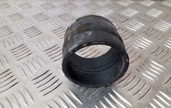 Volvo XC60 Intercooler hose/pipe
