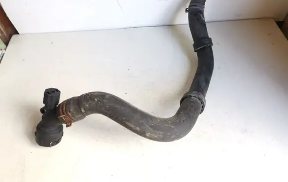 Volkswagen Polo Engine coolant pipe/hose 6Q0122291F 6Y0121086E