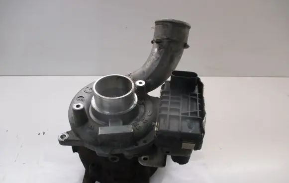 Audi A5 8T 8F Turbo 059145721G CGK