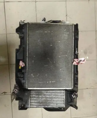 Citroen C5 Radiator support slam panel