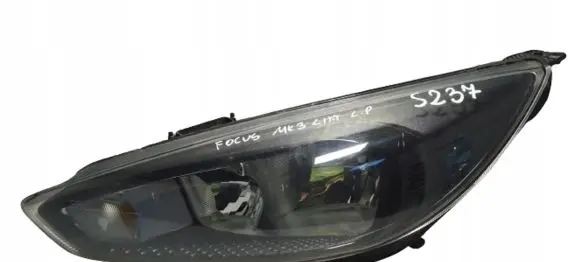 Ford Focus Headlight/headlamp