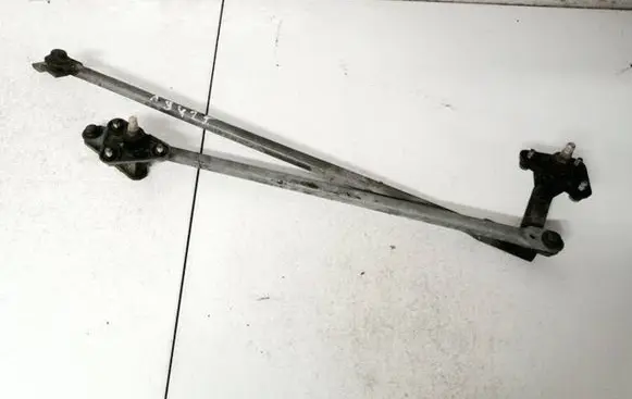 Mitsubishi Space Star Front wiper linkage and motor