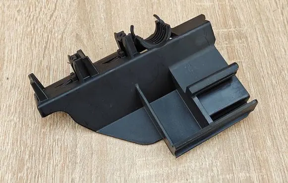 BMW 5 G30 G31 G38 Hazard Warning Triangle Mounting Bracket 8583704