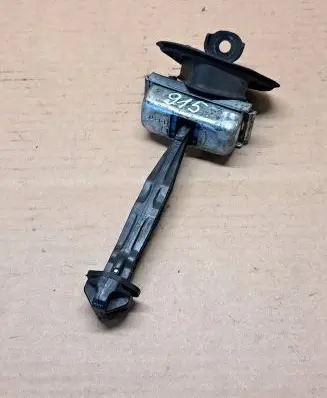 Opel Astra J Rear door check strap stopper 447YPD1E
