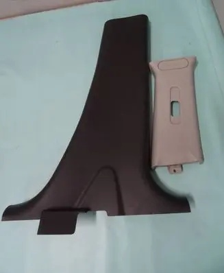 Suzuki Swift I (B) pillar trim (bottom) 7623163J0 7622162J0