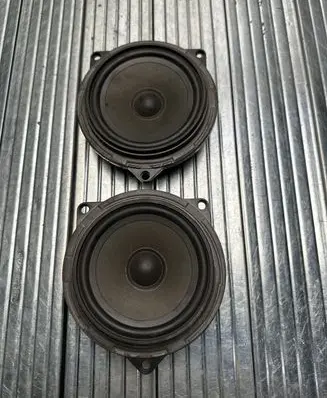 BMW 1 E81 E87 Front door speaker 9143232 18820010 430407858431