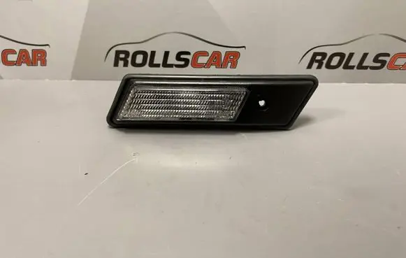 BMW 5 E34 Front fender indicator light 185007