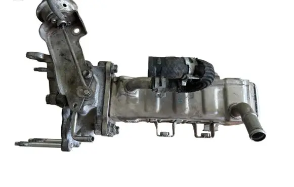 Toyota Hilux (AN120, AN130) EGR valve cooler 256810E010