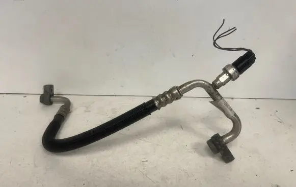 Ford Kuga II Air conditioning (A/C) pipe/hose FV4119N601AA EV4119N601AA