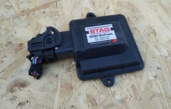 BMW 3 E46 LP gas control unit module 67R017009