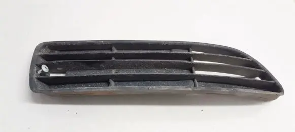 Audi A4 S4 B5 8D Front bumper lower grill 8d0807346